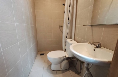 Bandar Meru Raya Hotel | Maleeq Hotel Meru Ipoh