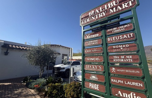 Eastern Malibu Apartment | Malibu, Carbon Beach - Studio Suite Four