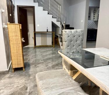 Karachi District Villa | Malik House Bahria town Karachi, Ali block