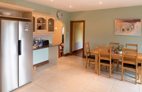 Malin House | Malin Head - House - Sleeps 16 - Pet Friendly