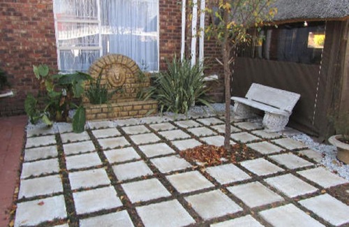 Vanderbijlpark House | Mall Guesthouse