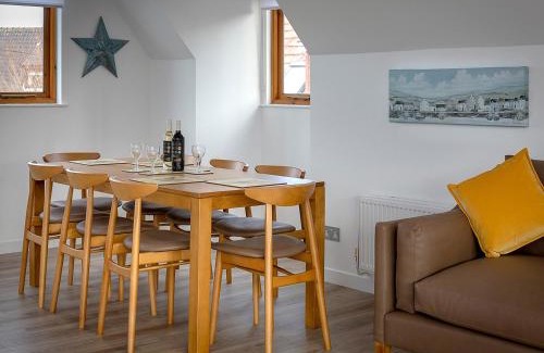 Hoveton House | Mallard