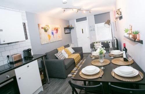 Belfast City Centre Apartment | Malone Place Apartment