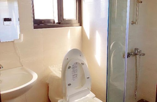 Hukou House | Mama Backpacker Inn