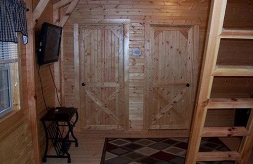 Mammoth Cave House | Mammoth Cave Cabin for a Weekend Getaway from Louisville