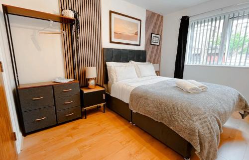 Trafford Apartment | Manchester Stays