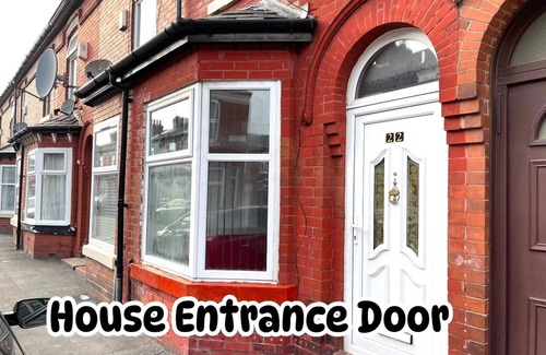 Rusholme House | Manchestercity/2bed/house/kingbed/wifi/breakfast