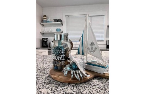 Gainesville Cottage | Mandalay Lake Lanier Getaway