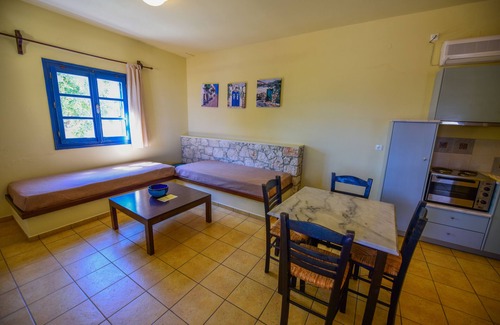 Ormos Koumeikon Apartment | Mandilada Villas