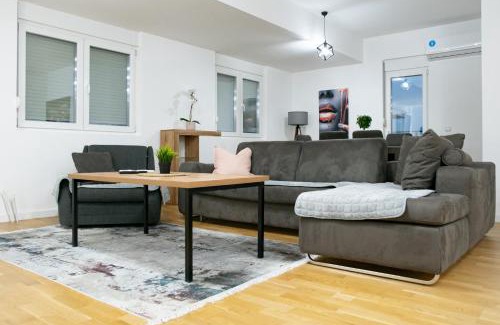 Gevgelija Apartment | Mango Apartments