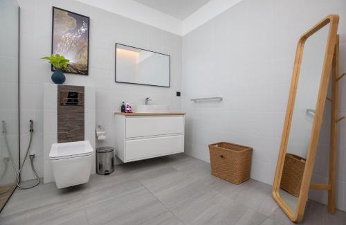 Rawai Hotel | Mango Hill Residence