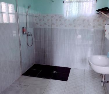 Lat Krabang House | Mango Tree Guestroom