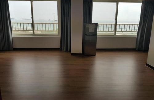 Donghae Hotel | Mangsang Beach Pension