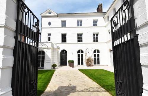 Lisieux Apartment | Manoir de l'évêché et Spa