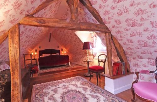 Saint-Pierre-des-Loges House | Manoir enchanteur avec jardin privé et animaux acceptés - FR-1-497-180