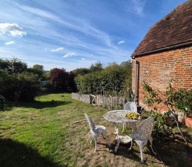 Downton House | Manor Cottage
