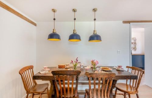 East Dereham House | Manor Cottage