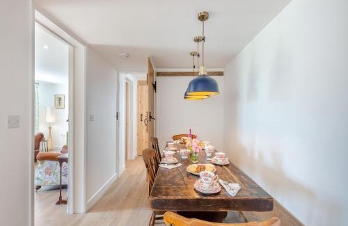 East Dereham House | Manor Cottage