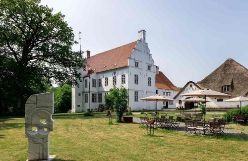 Oldenswort Apartment | Manor house Hoyerswort - Apartments 1-4 (ID 912)