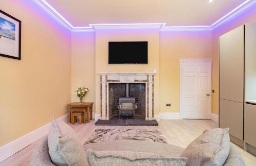 Wing House | Manor Suite-Uk36728