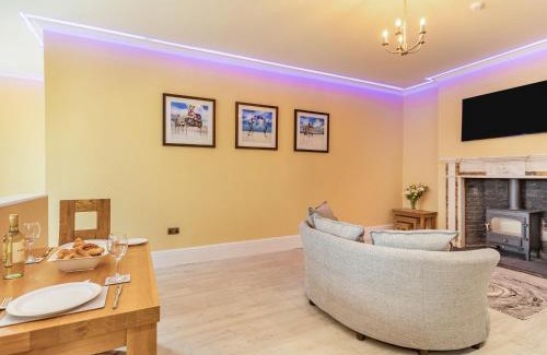 Wing House | Manor Suite-Uk36728