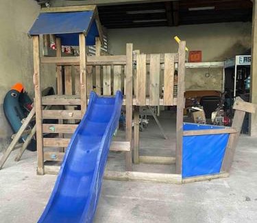 Aubusson Apartment | Manornella, beaux volumes, grand garage idéal Mas du Clos