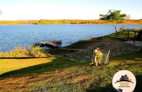 Caldas Novas House | Mansão no Lago - Caldas Novas Reservas Online
