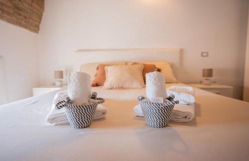 Ferrara Historic Centre Apartment | Mansarda Colombo - Car Parking