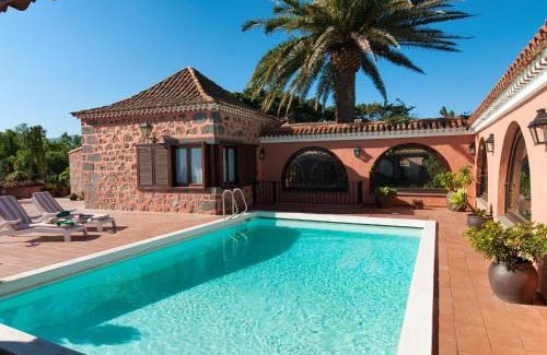 Santa Brigida Villa | Mansion Bandama by VillaGranCanaria