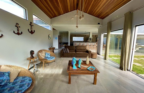 Praia Rasa House | Mansion in Búzios, 9 suites… accommodates 18 people comfortably