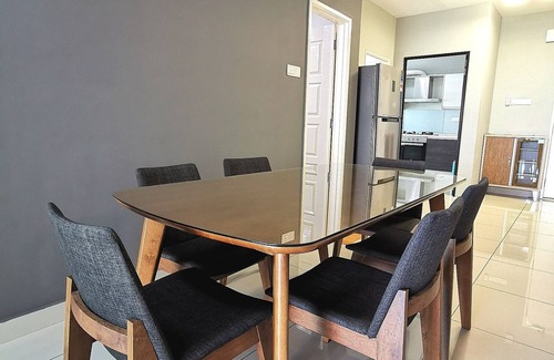 Downtown George Town Apartment | Mansion One Suite, Georgetown