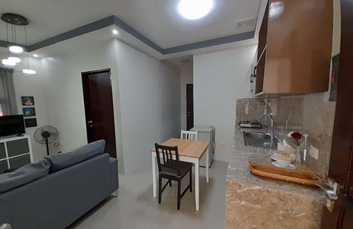 Mabini House | Manzil Anilao Cosy 1 Bedroom Apt U7