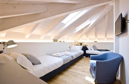 Esine Bed & Breakfast | Manzoni 124 Bed&Relax