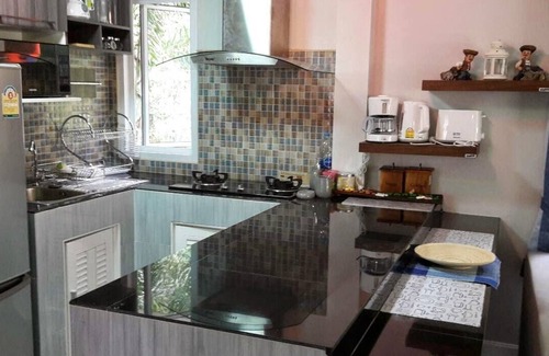 Ko Chang Cottage | Maple Cottage near the sea