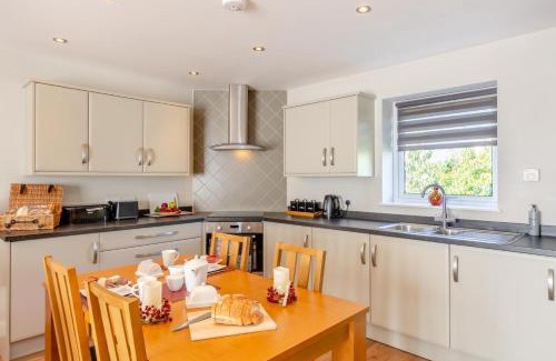 Wombleton House | Maple Cottage - Wombleton