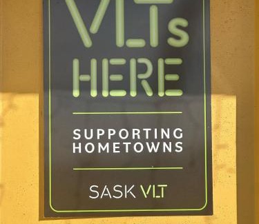 Maple Creek Hotel | Maple Creek Motor Inn