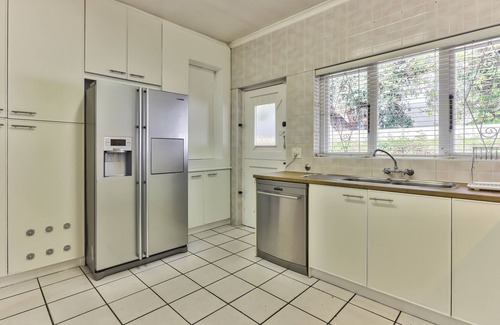 Constantia House | Maple House