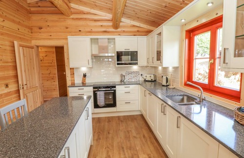 Castle Bytham Cottage | Maple Lodge