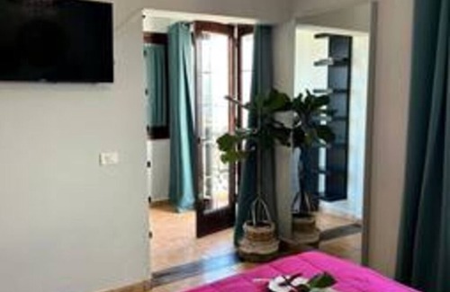 Valle de Guerra House | Maravilloso chalet con piscina.