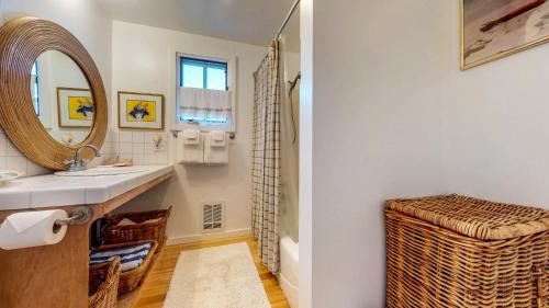 Salmon Creek House | Mar-Tiny