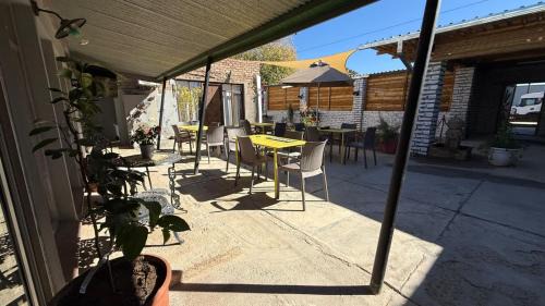 Britstown House | Mar-Zel Guesthouse - Fam Room