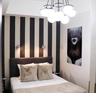 Saint-Merri Apartment | Marais Lovely