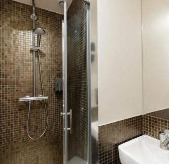 Saint-Merri Apartment | Marais Lovely