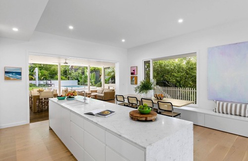 Avalon Beach House | Marbella Beach House by TCC