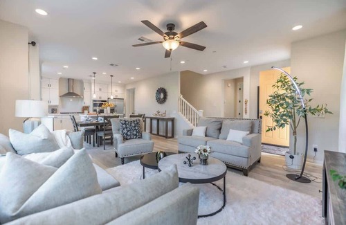 San Juan Capistrano House | @ Marbella Lane - Curated 5BR in Upscale RMV Haven