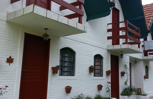 Monte Verde Ski Chalet | Marcita chale her refuge in the mountains