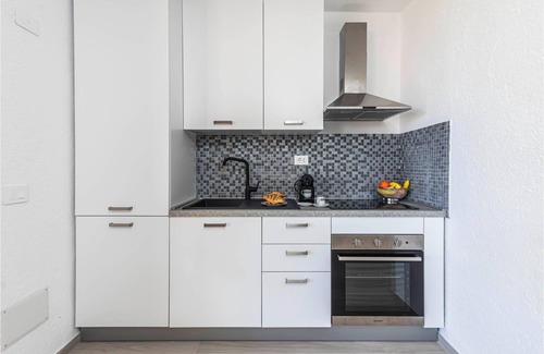 Cugnana Verde Apartment | Marco’s Home, Cugnana, Italy