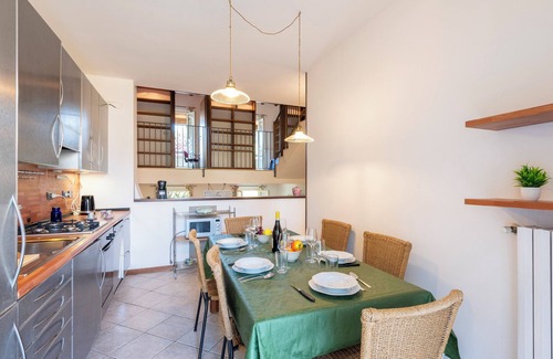 Cunettone-villa House | Marcy 3 floors House-2km Lake, Salò, Italy