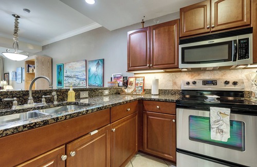 Dauphin Island Apartment | Mardi Gras Boho Chic Condo on the Gulf!