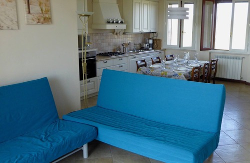 Pozzolengo Apartment | Marelè House - Apartment nestled among vineyards 5 minutes from the lake